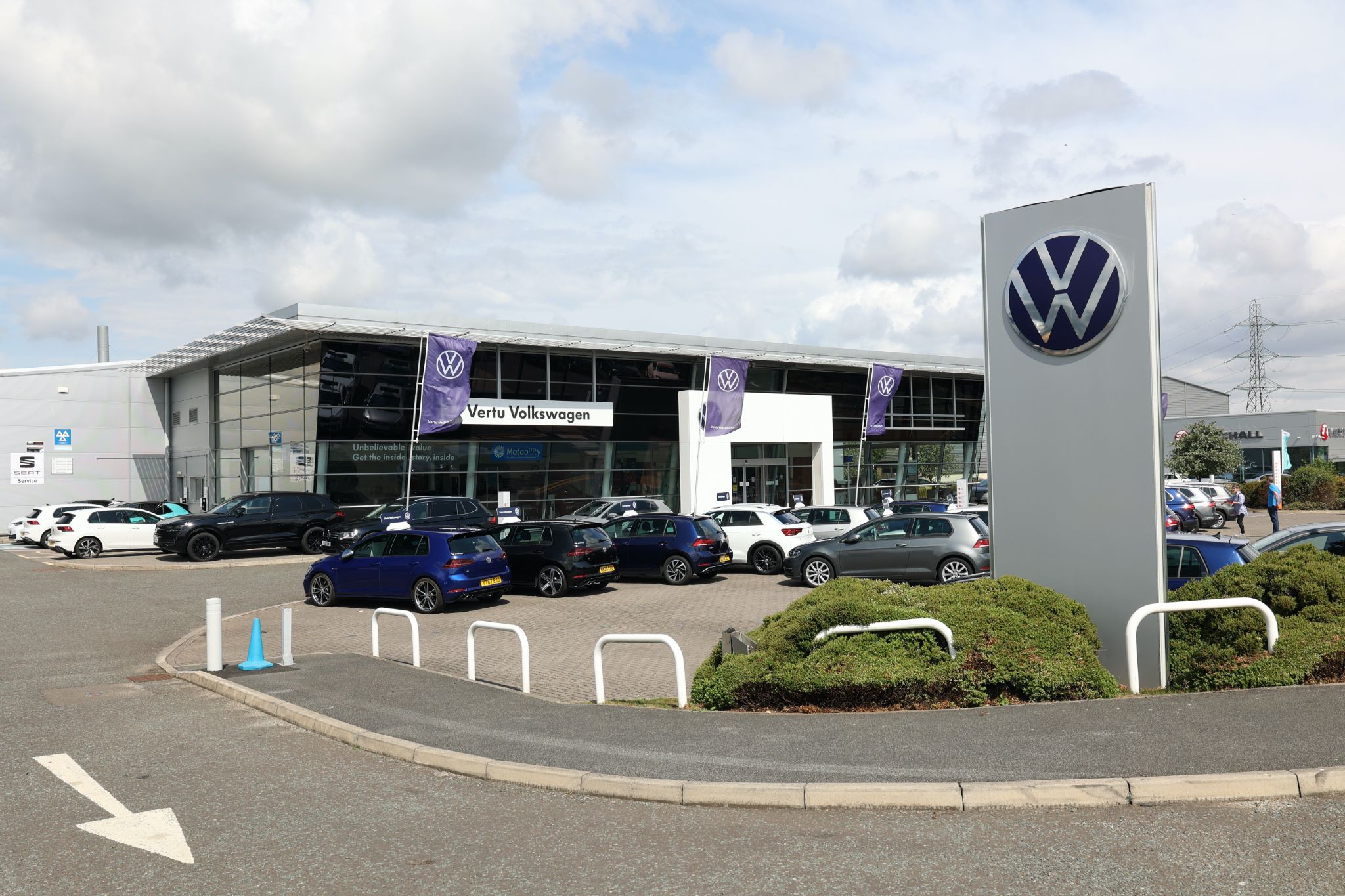 Vertu Motors Volkswagen Harrogate Car dealership in Knaresborough AutoTrader